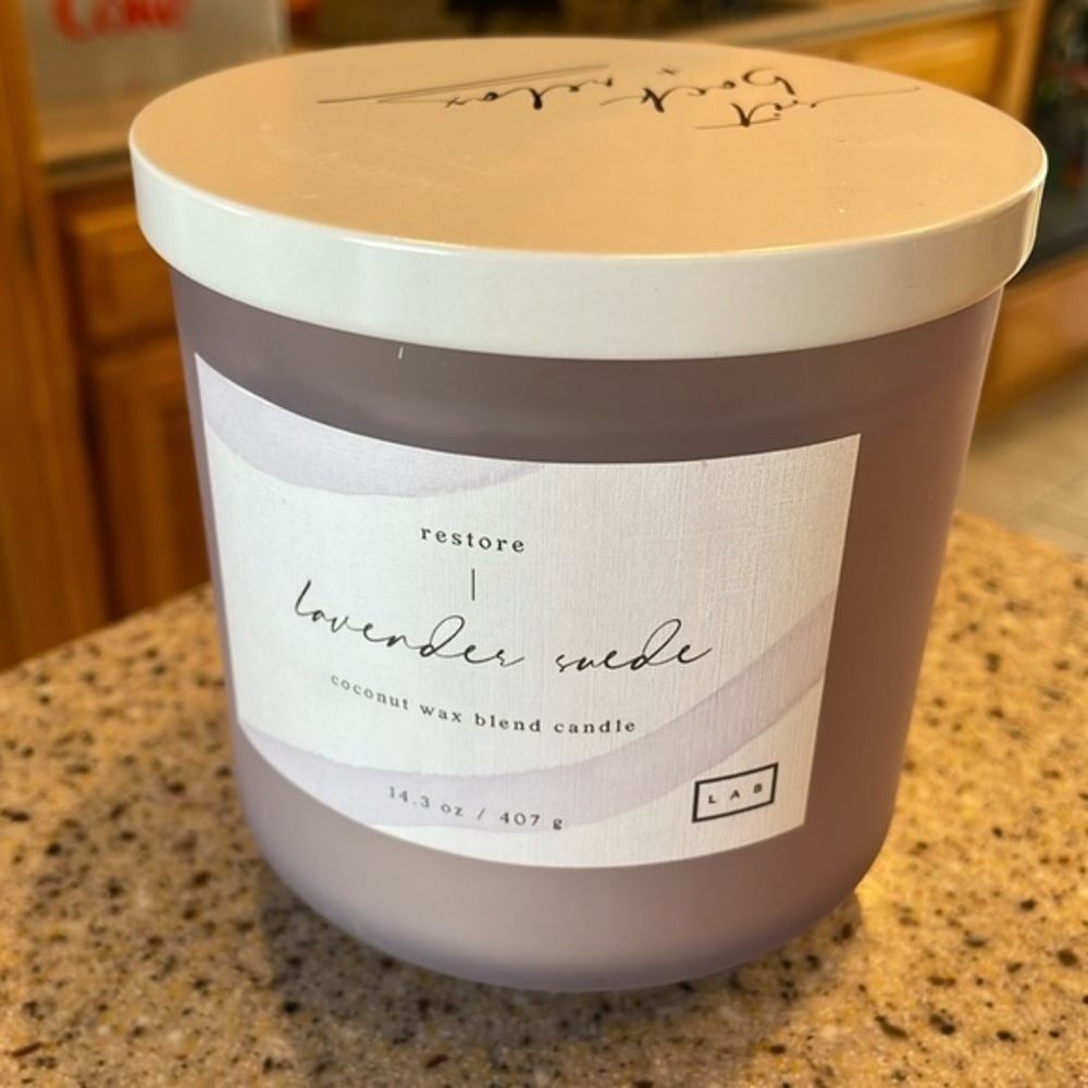 NWOT Restore Lavender Suede Coconut Wax Blend Candle 14.3 oz